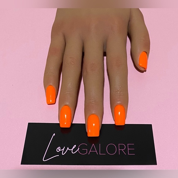 Hand Crafted Orange (glow in the dark) Short Square Love Galore Press On Nails - Picture 1 of 5